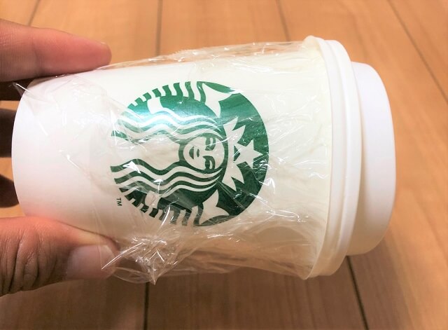 スターバックスの容器