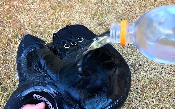 ハンドルカバー防水テスト