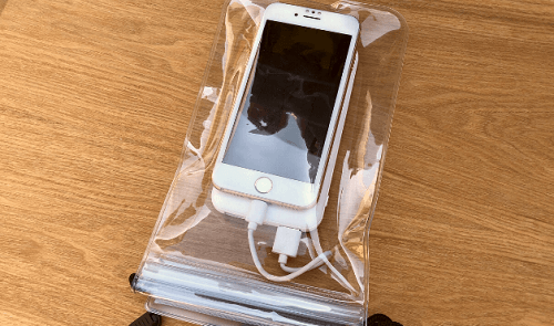 防水スマホケース
