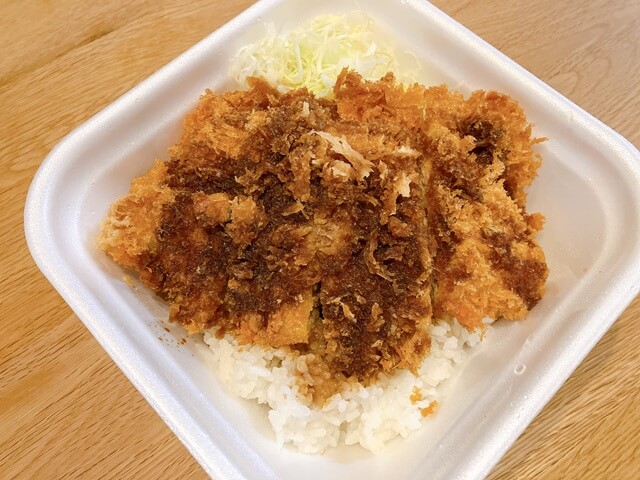 かつやのソースカツ丼はまずい？